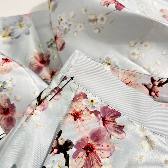 SOLD Ted Baker Oriental Blossom Tillye Burnout Flared Midi Skirt - Picture 10 of 10